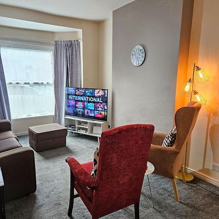 3 Bedroom-5 Beds Newland Ave King'S Palace Leisure-Contractor-Heart Of Hull Amenities Kingston upon Hull Exterior foto