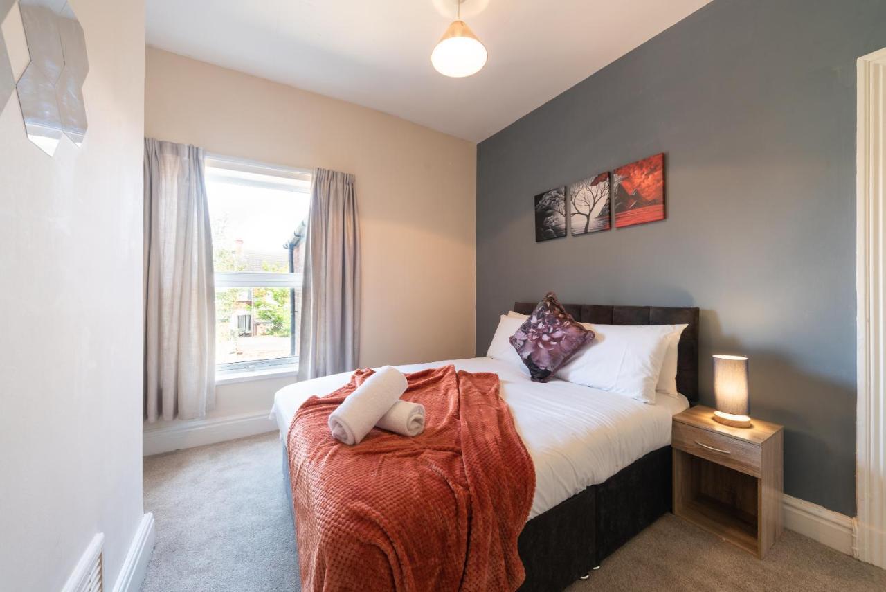 3 Bedroom-5 Beds Newland Ave King'S Palace Leisure-Contractor-Heart Of Hull Amenities Kingston upon Hull Exterior foto